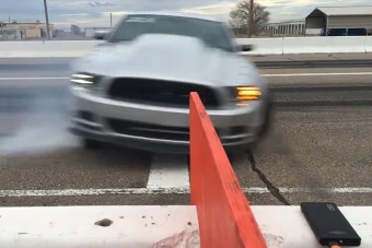 Elvesztette a versenyt, összetörte, de akkor is ő a legmenőbb