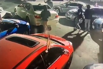 Rongáltak és loptak is az amerikai autótolvajok