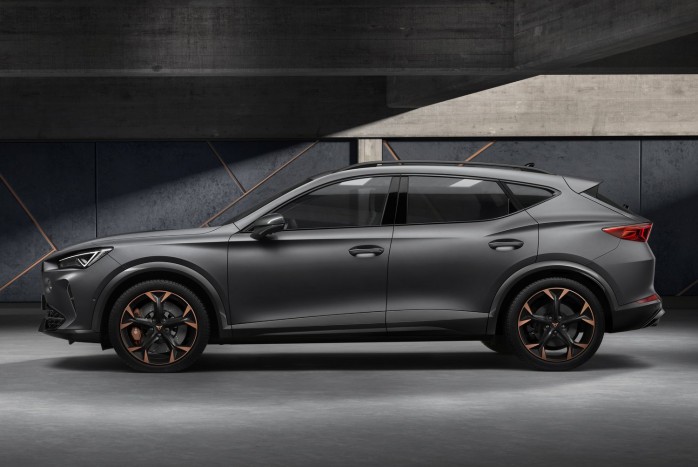 Bemutatta első saját modelljét a Cupra 2 Bemutatta első saját modelljét a Cupra 2