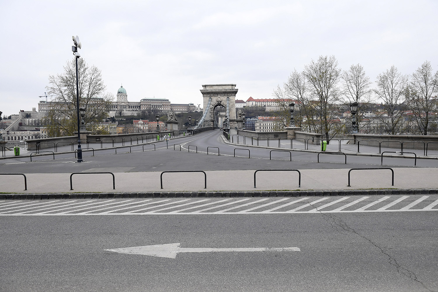 Újabb fotókon a szellemjárta, kihalt budapesti utak 5