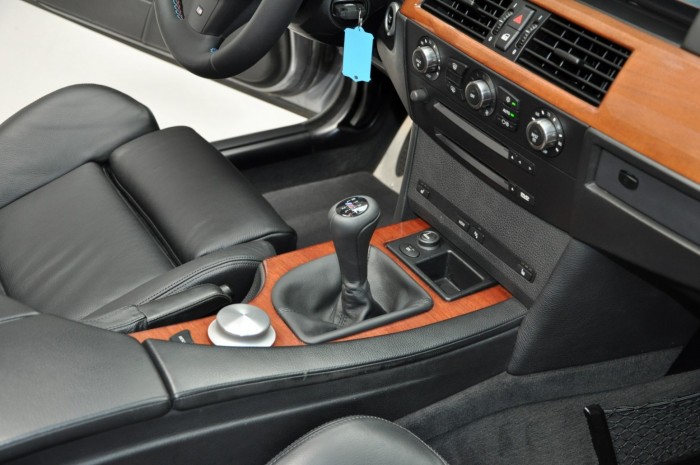 Ez a tíz hengerrel üvöltő BMW M5 már sosem lesz olcsóbb 5