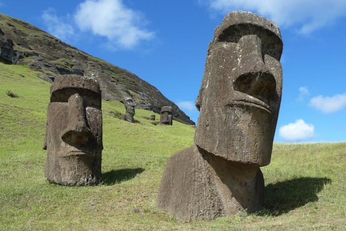 Elszabadult teherautó pusztította el a világörökséghez tartozó szent szobrot