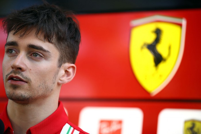 F1: Leclerc lazán nyerte a virtuális nagydíjat