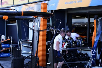 Hazatérhetnek az elkülönített F1-esek