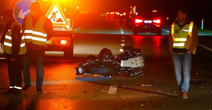 Meghalt egy motoros az M5-ös autópályán 2 | Vezess Meghalt egy motoros az M5-ös autópályán 2
