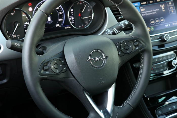 Szégyen, mennyit kell dolgoznia egy magyarnak az új autóért 3