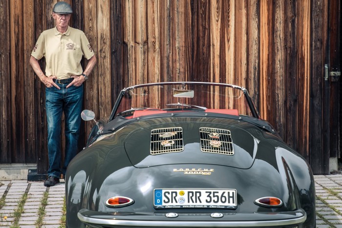 Egyedi Porschéval ünnepli szülinapját Walter Röhrl