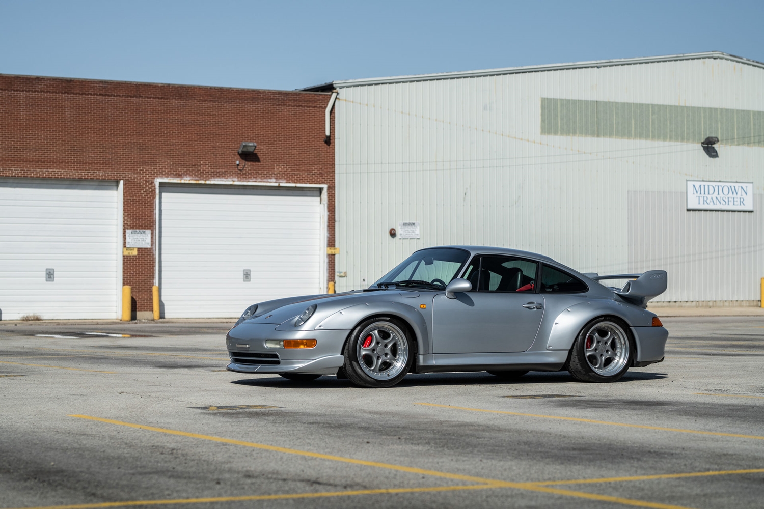 A Porsche 911 GT a versenyautó, amit utcára engedtek 15