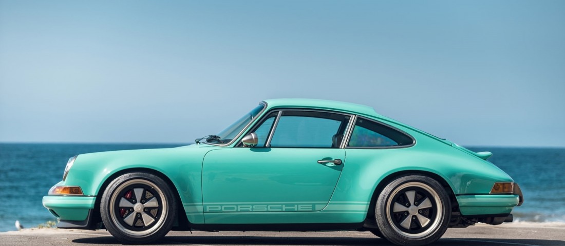 Elképesztően kívánatos ez a menta zöld Singer 911-es