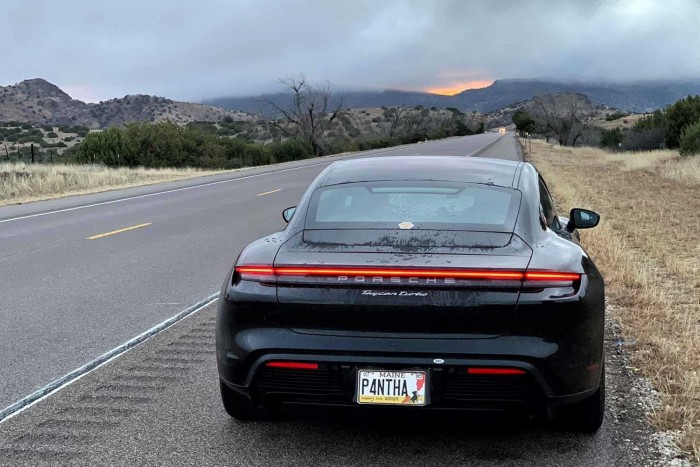 Megkerülte egész Amerikát az elektromos Porsche Taycannal 8