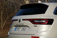 Renault Koleos – SUV, lakályosan 46