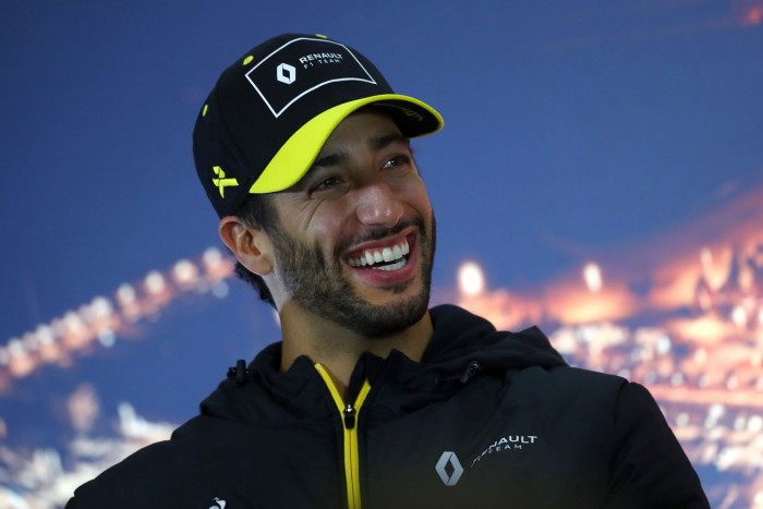 F1: A bozótban repesztett Ricciardo – videó