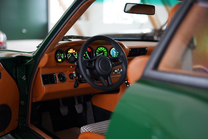 Szédületes, hogy ilyen autót még lehet gyártani 6