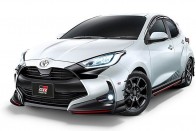 Máris itt az új Yaris gyári optikai csomagja 11