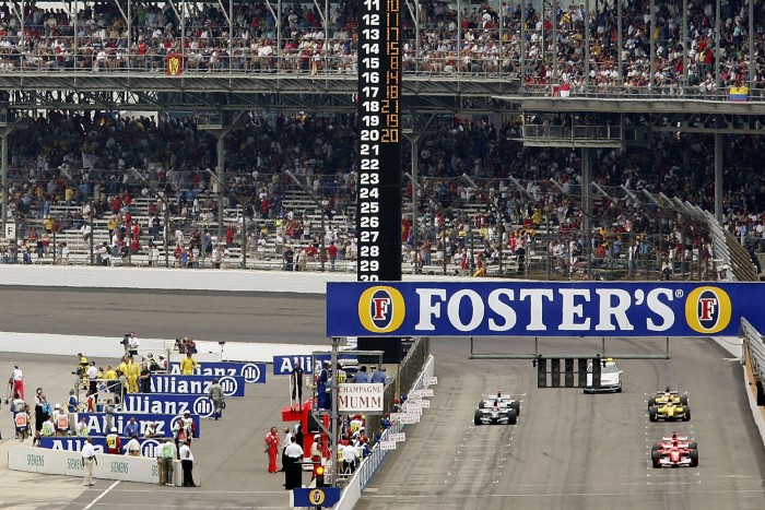 F1: 12 autóval is lehetne futamot tartani?