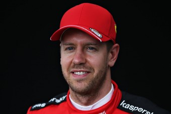F1: A McLarennél és Renault-nál is kiköthet Vettel