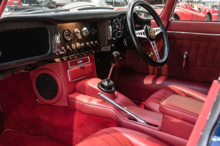 400 ló fiatalítja ezt a Jaguar E-Type-ot 6