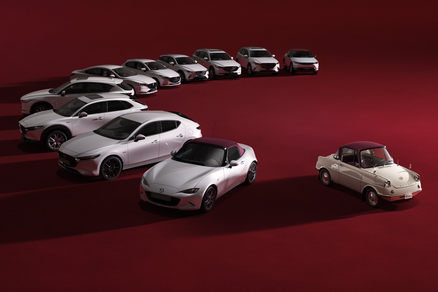 Limitált szériákkal ünnepel a százéves Mazda 3