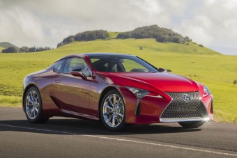 Megújul a Lexus csúcskupéja