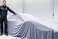 3000 lóerős hipersportkocsi készül Európában 24