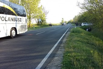 Baleset a 6-os főúton, egy 12 éves gyerek megsérült
