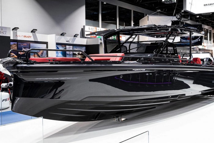 Nem csak Merciket, hajót is tuningol a Brabus