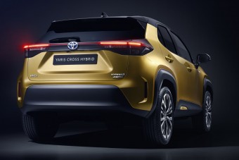 Mokány törpe-terepjáró a Toyota Yaris Cross