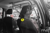 Műanyag buborék védheti a vírustól a taxisokat 12