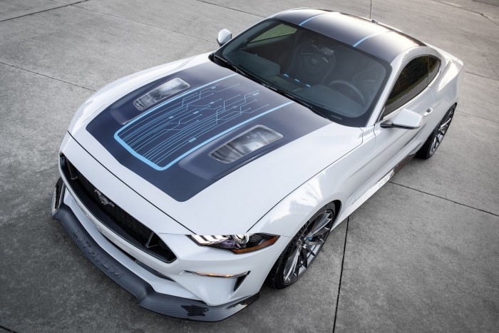 Összkerekes hibrid lesz a Ford Mustang 1