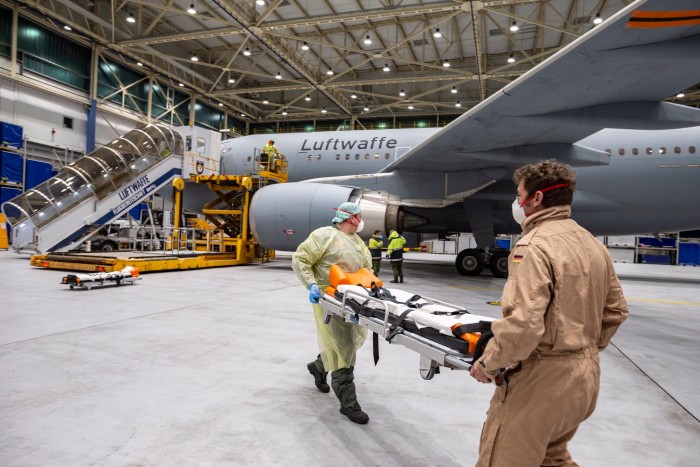 Repülő kórházzal segítenek a németek az olaszokon 2