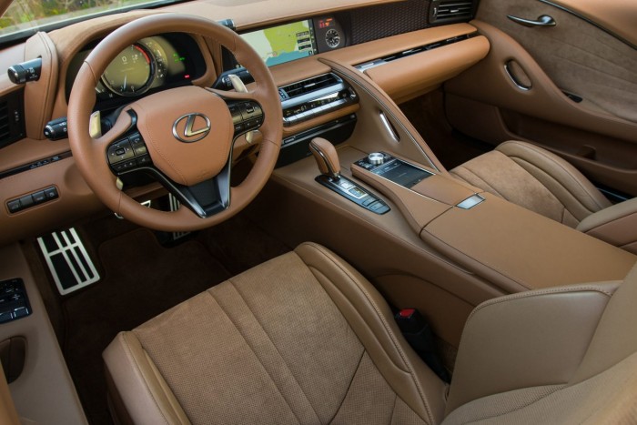 Megújul a Lexus csúcskupéja 6