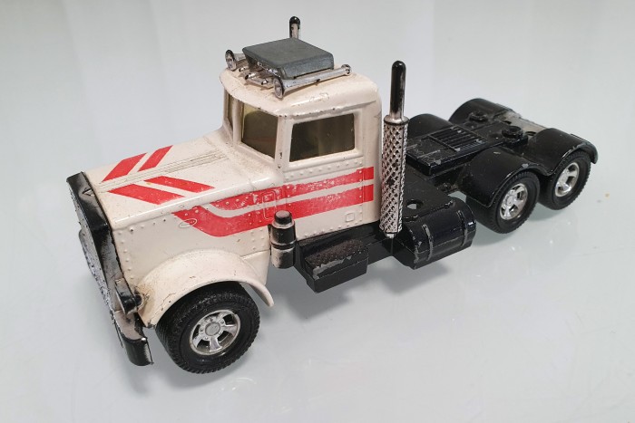 Áss elő aranyat érő autókat! 16