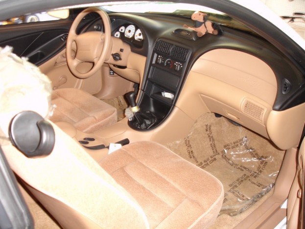 25 évesen szinte semennyit sem futott ez a Mustang 2