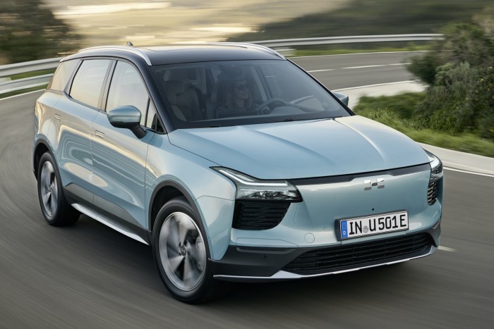 Áprilistól Európában is kapható a kínai villanyterepjáró 6 | Vezess Áprilistól Európában is kapható a kínai villanyterepjáró 6