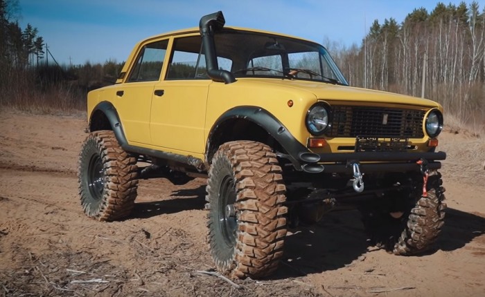Az oroszok megcsinálták a tökéletes terepmenő Zsigulit V8-as motorral 4 | Vezess Az oroszok megcsinálták a tökéletes terepmenő Zsigulit V8-as motorral 4