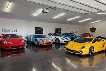 Elképesztő autógyűjteményt kínálnak eladásra a koronavírus miatt