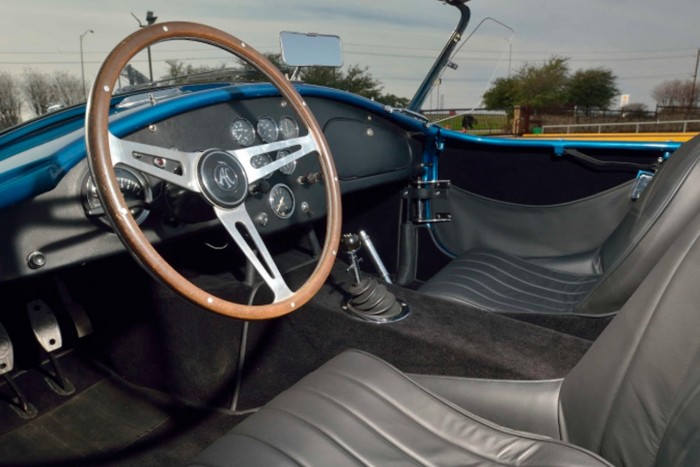 Ilyen Shelby Cobrát rendelt 1963-ban a Ford 7