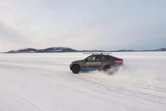 6000 Nm nyomaték az elektromos BMW X6-osban