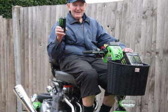 Gyilkosan erős kerekes széket árulnak Angliában