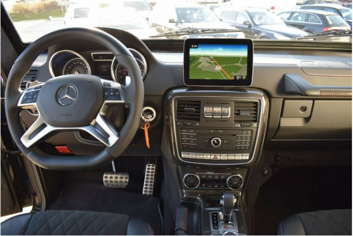 135 millióért adják használtan a legdurvább páncélozott Mercedest 1