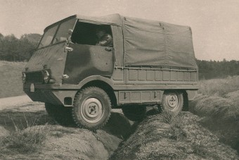Egy platós Škoda, ami még a GAZ-t is lepipálta