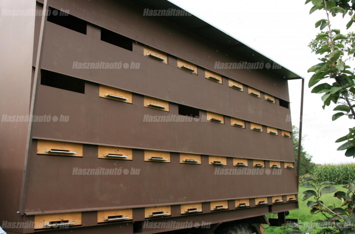 Most bárki szert tehet egy 72 családnak otthont adó honvédségi orosz gépre 2