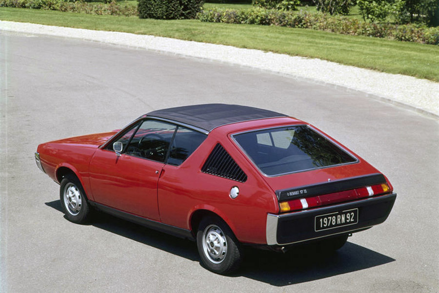 Renault Fuego Turbo – Lesajnált gebéből turbós táltos 4
