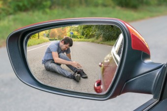 „Mit tettél velem, te hülye ribanc?!”