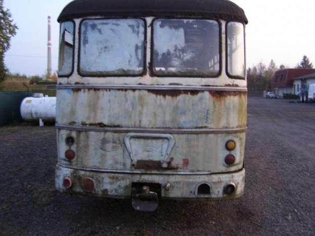 53 éves Ikarus került eladósorba Csehországban 3