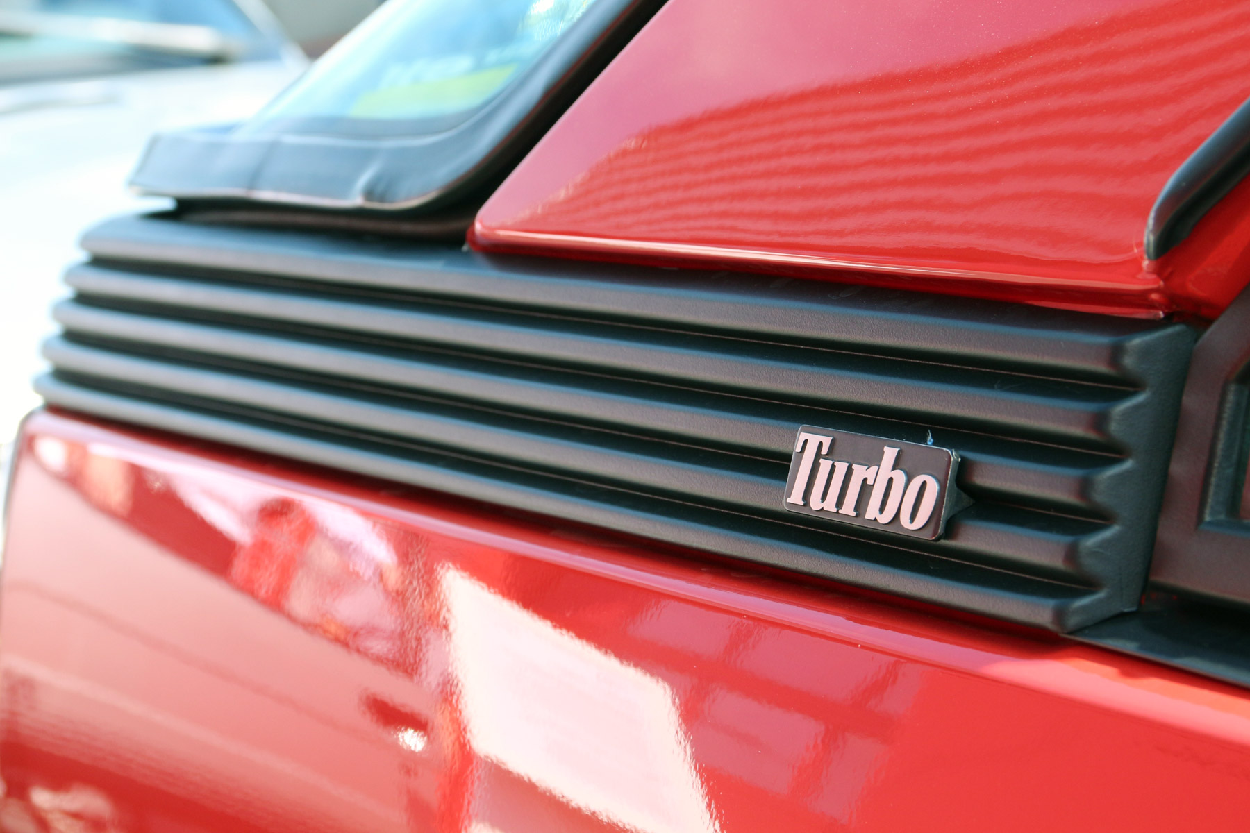 Renault Fuego Turbo – Lesajnált gebéből turbós táltos 17