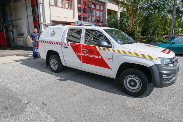 Új autókat kaptak a balatoni katasztrófavédők