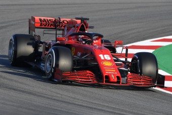 F1: Bajban lesz a Ferrari a rövid idényben?