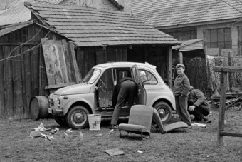 Unatkozol? Kapd szét a kocsid!