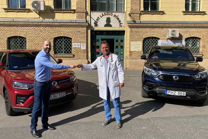 Ingyenes autóhasználattal segítik a hazai orvosokat